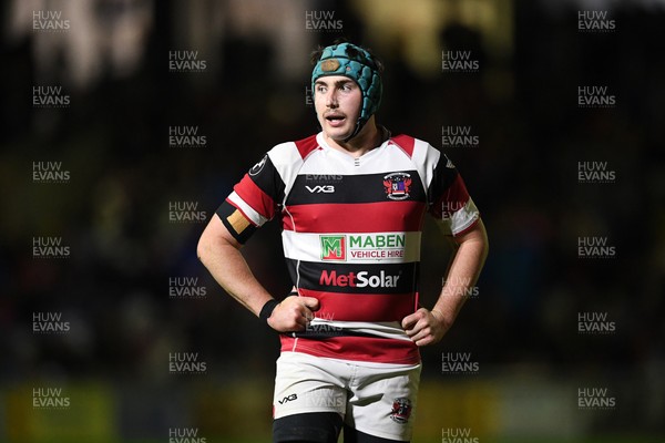 090426 - Newport RFC v Pontypool RFC - Super Rygbi Cymru - Ryan Jones of Pontypool