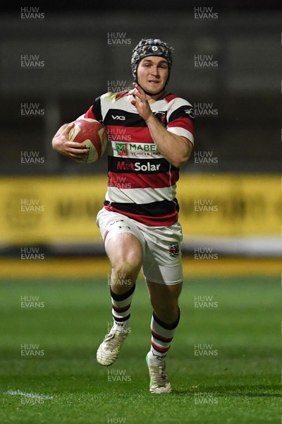 090426 - Newport RFC v Pontypool RFC - Super Rygbi Cymru - Ioan Duggan of Pontypool