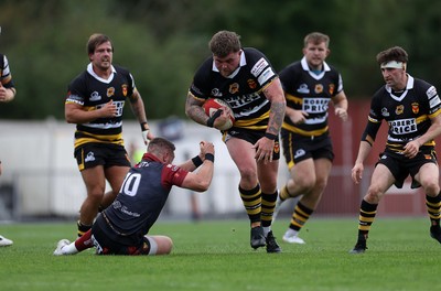 120926 - Newport RFC v Rygbi RGC - Super Rygbi Cymru - SRC - Luke Yendle of Newport 
