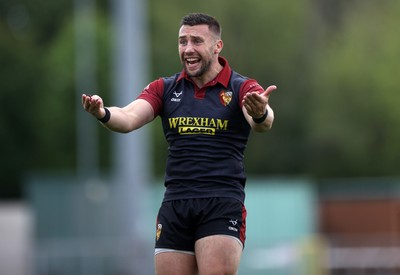 120926 - Newport RFC v Rygbi RGC - Super Rygbi Cymru - SRC - Billy McBryde of RGC 
