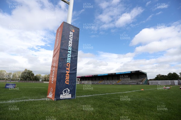 120926 - Newport RFC v Rygbi RGC - Super Rygbi Cymru - SRC - Pitch post