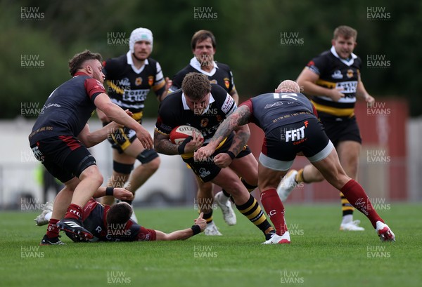 120926 - Newport RFC v Rygbi RGC - Super Rygbi Cymru - SRC - Luke Yendle of Newport 