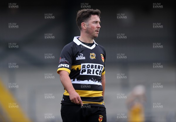 120926 - Newport RFC v Rygbi RGC - Super Rygbi Cymru - SRC - Matt O�Brien of Newport 
