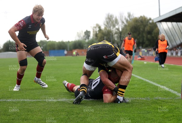 120926 - Newport RFC v Rygbi RGC - Super Rygbi Cymru - SRC - Billy McBryde of RGC scores a try