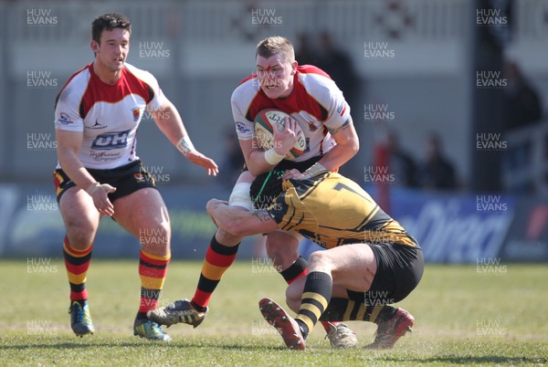 060413 - Newport RFC v Carmarthen Quins, Principality Premiership - Carmarthen Quins' Haydn Pugh is tackled