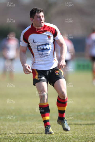 060413 - Newport RFC v Carmarthen Quins, Principality Premiership - Carmarthen Quins' Dan Newton