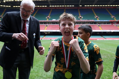 210324 - Newport v Vale of Glamorgan  - Welsh Schools Junior Group U11 DC Thomas Plate Final - Players receive medals 