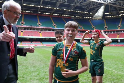 210324 - Newport v Vale of Glamorgan  - Welsh Schools Junior Group U11 DC Thomas Plate Final - Players receive medals 