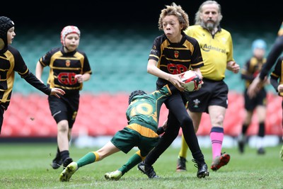 210324 - Newport v Vale of Glamorgan - Welsh Schools Junior Group U11 DC Thomas Plate Final - 