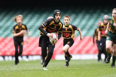 210324 - Newport v Vale of Glamorgan - Welsh Schools Junior Group U11 DC Thomas Plate Final - 