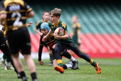 210324 - Newport v Vale of Glamorgan - Welsh Schools Junior Group U11 DC Thomas Plate Final - 