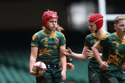 210324 - Newport v Vale of Glamorgan - Welsh Schools Junior Group U11 DC Thomas Plate Final - 