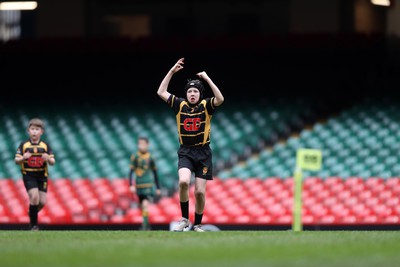 210324 - Newport v Vale of Glamorgan - Welsh Schools Junior Group U11 DC Thomas Plate Final - 
