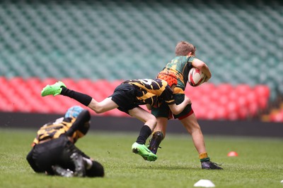 210324 - Newport v Vale of Glamorgan - Welsh Schools Junior Group U11 DC Thomas Plate Final - 