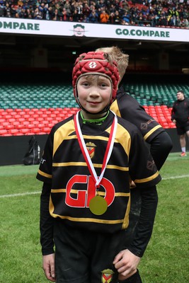 210324 - Newport v Vale of Glamorgan  - Welsh Schools Junior Group U11 DC Thomas Plate Final - Players receive medals 