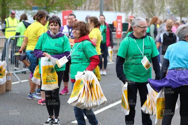 290418 - ABP Newport Wales Marathon and 10k Race - Race day volunteers