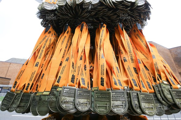 290418 - ABP Newport Wales Marathon and 10k Race - Race medals