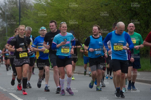 290418 - ABP Newport Wales Marathon - 