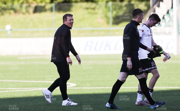 130721 - Newtown v Dundalk, UEFA Europa Conference League first qualifying round, second leg - Dundalk Head Coach Vinny Perth  at the end of the match
