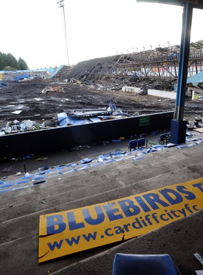 22.10.09 -  Demolition of Grandstand at Ninian Park , former ground of Cardiff City FC, the old grandstand after being demolished. 