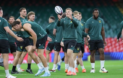 230525 - Northampton Saints Captain’s Run - Northampton Saints during Captain’s Run ahead of the EPCR Champions Cup Final against Union Bordeaux-Begles at the Principality Stadium, Cardiff