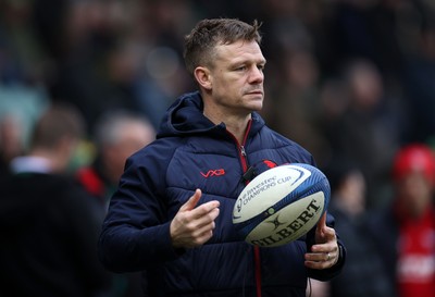 180126 - Northampton Saints v Scarlets - European Rugby Champions Cup - Scarlets Head Coach Dwayne Peel 