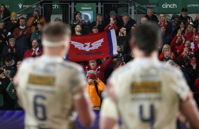 180126 - Northampton Saints v Scarlets - European Rugby Champions Cup - Scarlets thank the fans at full time