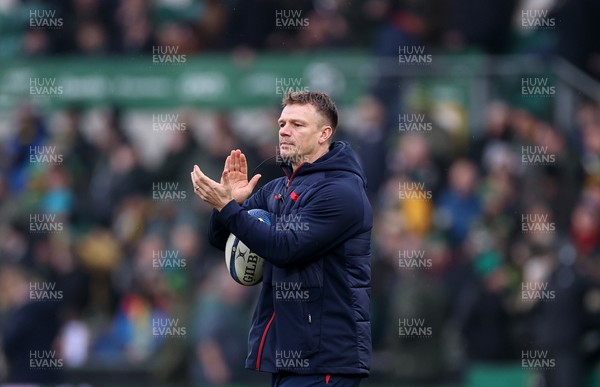 180126 - Northampton Saints v Scarlets - European Rugby Champions Cup - Scarlets Head Coach Dwayne Peel 