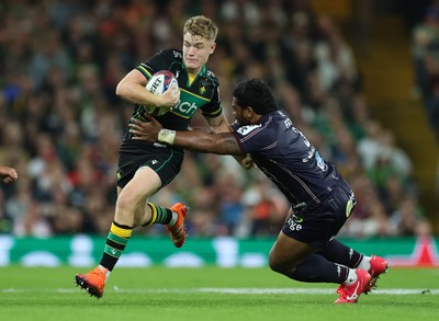 240525 - Northampton Saints v Union Bordeaux-Begles, EPCR Champions Cup Final - Fin Smith of Northampton Saints breaks away