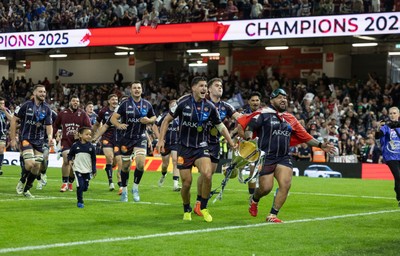 240525 - Northampton Saints v Union Bordeaux-Begles, EPCR Champions Cup Final - Union Bordeaux-Begles celebrate as they lift the Investec Champions Cup