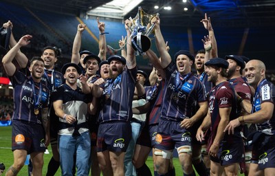 240525 - Northampton Saints v Union Bordeaux-Begles, EPCR Champions Cup Final - Union Bordeaux-Begles celebrate as they lift the Investec Champions Cup