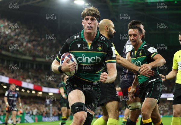 240525 - Northampton Saints v Union Bordeaux-Begles, EPCR Champions Cup Final - Alex Coles of Northampton Saints celebrates after he races in to score try