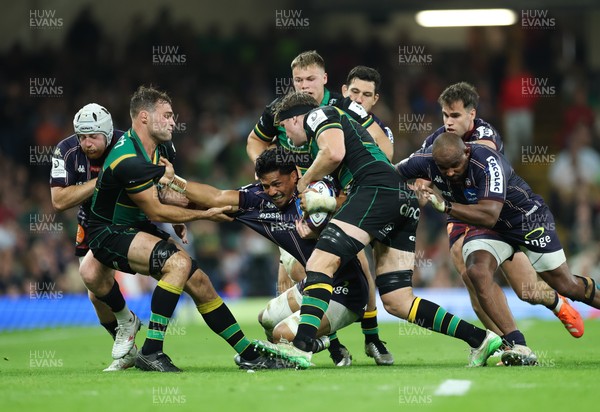 240525 - Northampton Saints v Union Bordeaux-Begles, EPCR Champions Cup Final - Pete Samu of Union Bordeaux-Begles is held