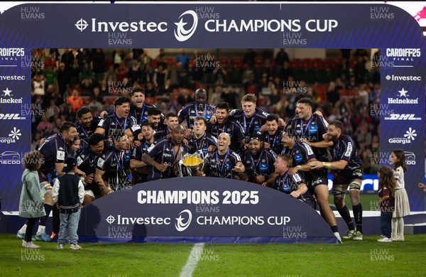 240525 - Northampton Saints v Union Bordeaux-Begles, EPCR Champions Cup Final - Union Bordeaux-Begles celebrate as they lift the Investec Champions Cup