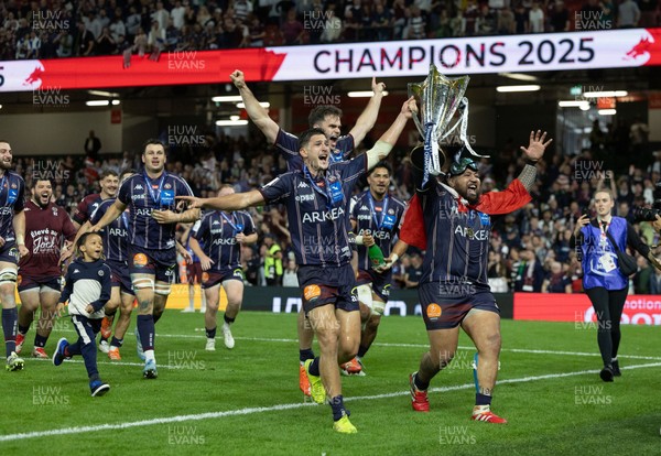 240525 - Northampton Saints v Union Bordeaux-Begles, EPCR Champions Cup Final - Union Bordeaux-Begles celebrate as they lift the Investec Champions Cup