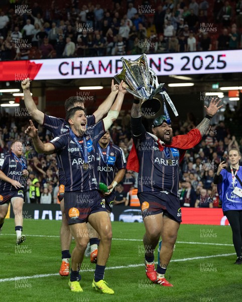 240525 - Northampton Saints v Union Bordeaux-Begles, EPCR Champions Cup Final - Union Bordeaux-Begles celebrate as they lift the Investec Champions Cup