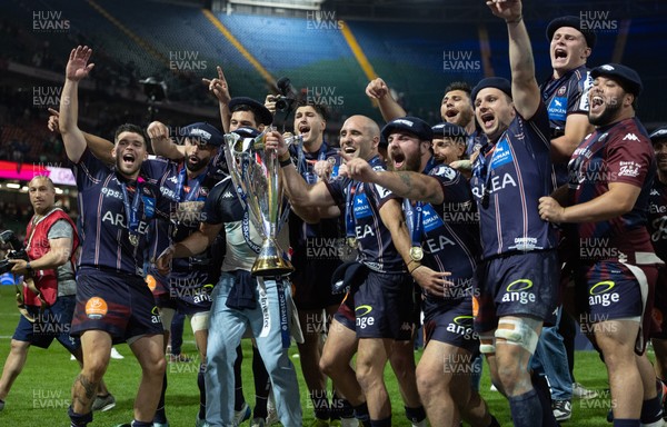 240525 - Northampton Saints v Union Bordeaux-Begles, EPCR Champions Cup Final - Union Bordeaux-Begles celebrate as they lift the Investec Champions Cup