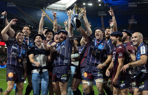 240525 - Northampton Saints v Union Bordeaux-Begles, EPCR Champions Cup Final - Union Bordeaux-Begles celebrate as they lift the Investec Champions Cup