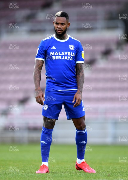 050920 - Northampton Town v Cardiff City - Carabao Cup First Round South - Leandro Bacuna of Cardiff City