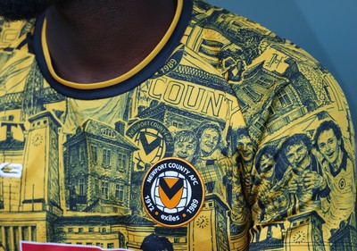050926 - Northampton Town v Newport County, EFL Sky Bet League 2 - Detailing on the Newport County warm up shirts