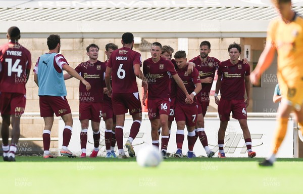 050926 - Northampton Town v Newport County, EFL Sky Bet League 2 - Northampton celebrate as Joseph O'Brien-Whitmarsh of Northampton Town scores late in the match
