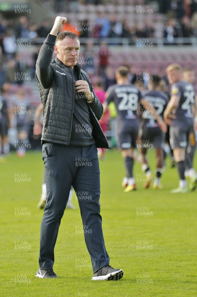 291022 - Northampton Town v Newport County - Sky Bet League 2 - Manager Graham Coughlan of Newport County salutes the fans at the end of the match