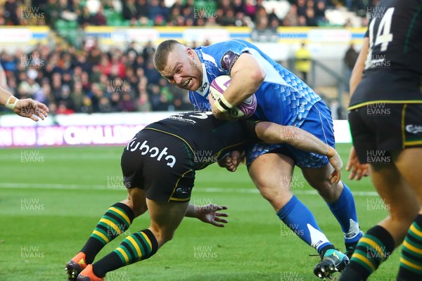 081218 Northampton Saints v Dragons - European Rugby Challenge Cup - Lloyd Fairbrother of The Dragons is tackled by Andrew Kellaway of Northampton Saints