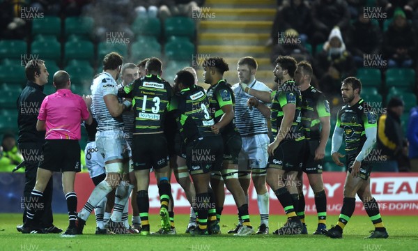 091217 - Northampton Saints v Ospreys - European Rugby Champions Cup - Ospreys and Northampton players during a heated moment