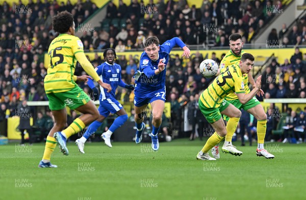 170224 - Norwich City v Cardiff City - Sky Bet Championship - Rubin Colwill of Cardiff City and Kenny McLean of Norwich City