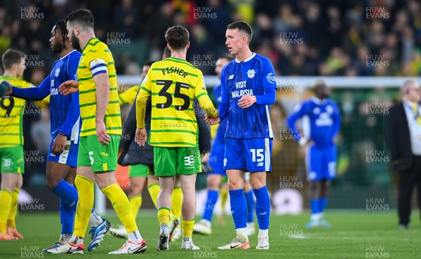 170224 - Norwich City v Cardiff City - Sky Bet Championship - David Turnbull of Cardiff City looks dejected with Kellen Fisher of Norwich City after losing 4-1
