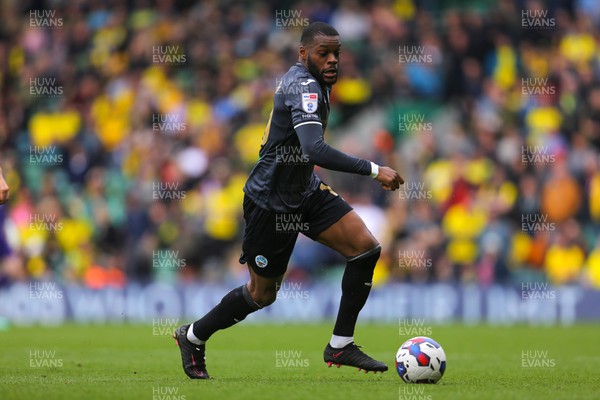 220423 - Norwich City v Swansea City - Sky Bet Championship - Olivier Ntcham of Swansea City runs with the ball