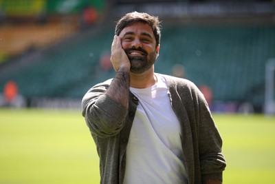 250426 - Norwich City v Swansea City - Sky Bet Championship - Vitor Matos arrives 