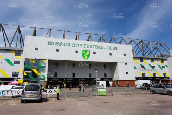 250426 - Norwich City v Swansea City - Sky Bet Championship - General view of Carrow Road