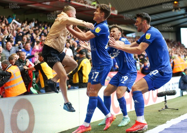 120921 - Nottingham Forest v Cardiff City, Sky Bet Championship - A Cardiff jumps in to join Rubin Colwill of Cardiff City as he celebrates after he score the second goal
